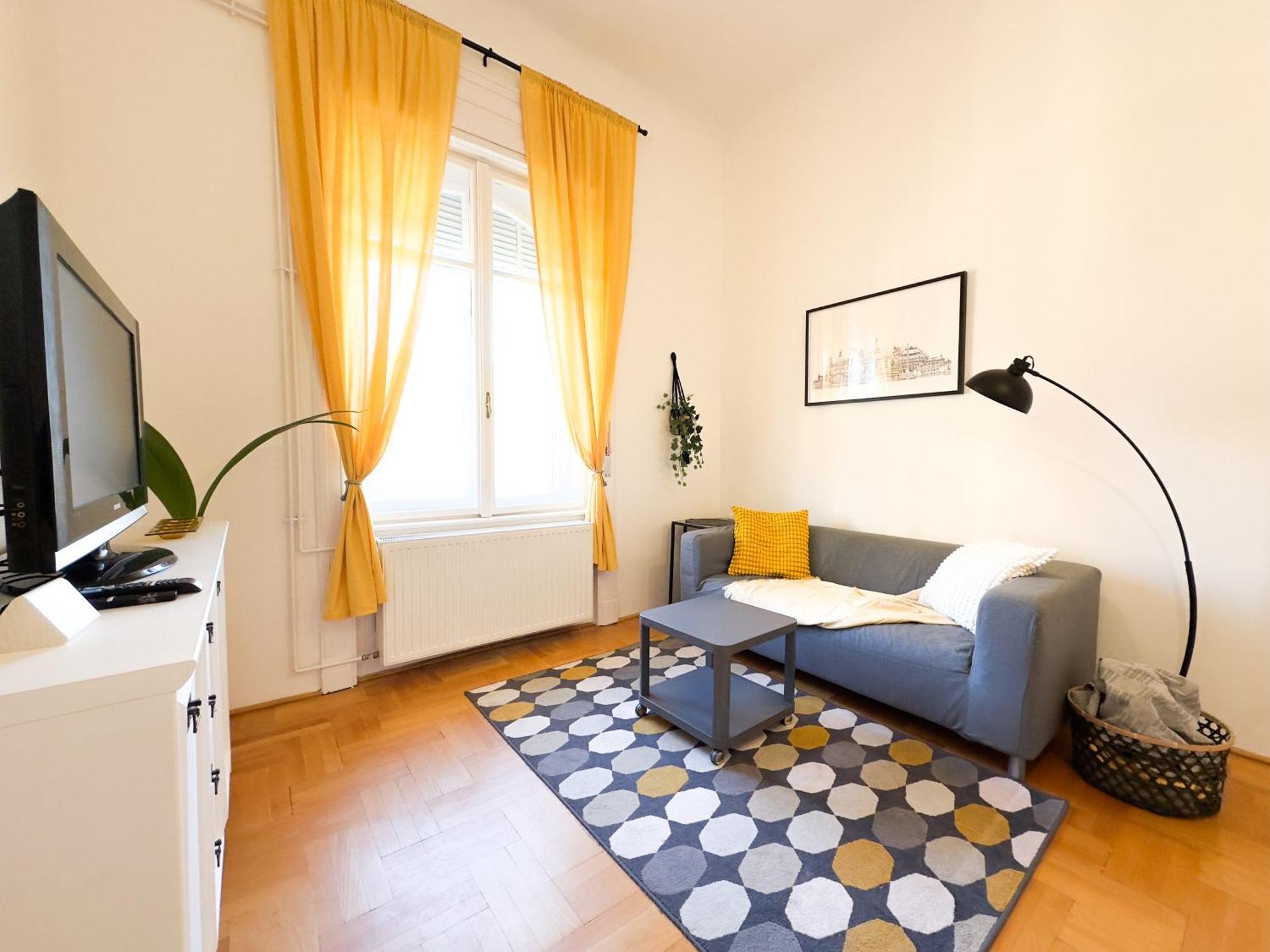 Appartement Kiraly Levente - Center Location Ac *
