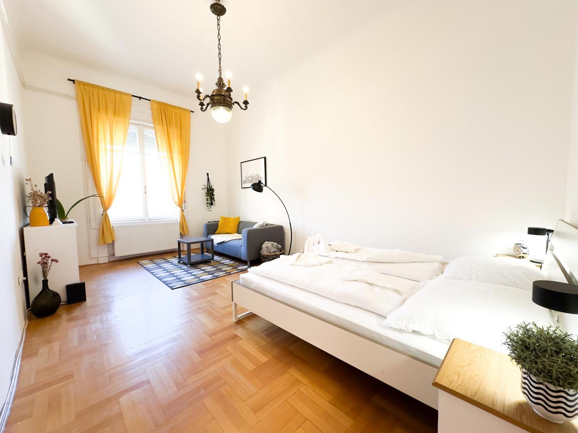 Kiraly Levente - Center Location Ac Appartement